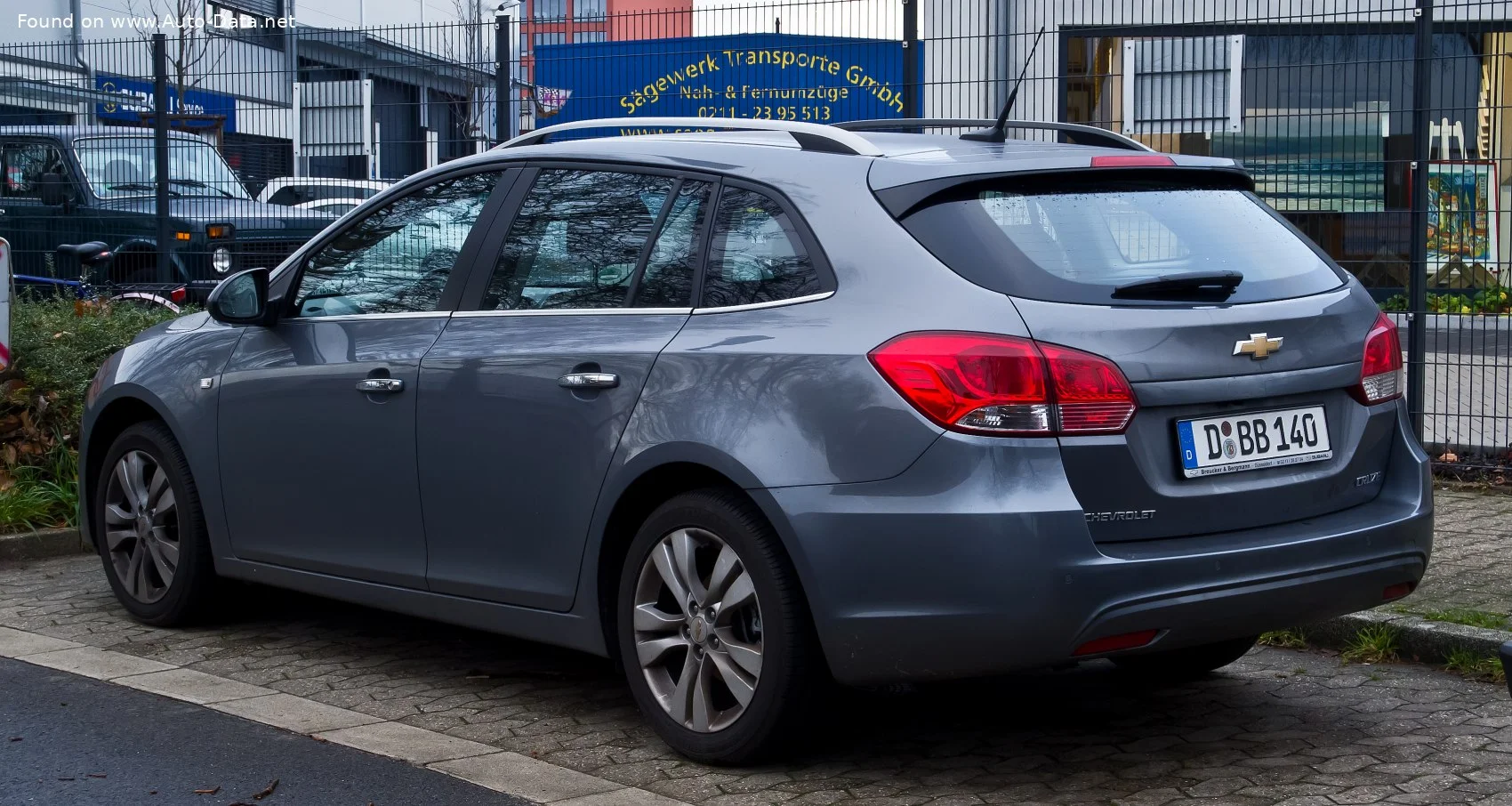 Chevrolet Cruze 1.4 (100 Hp)2013 - 2016 thumbnail 2