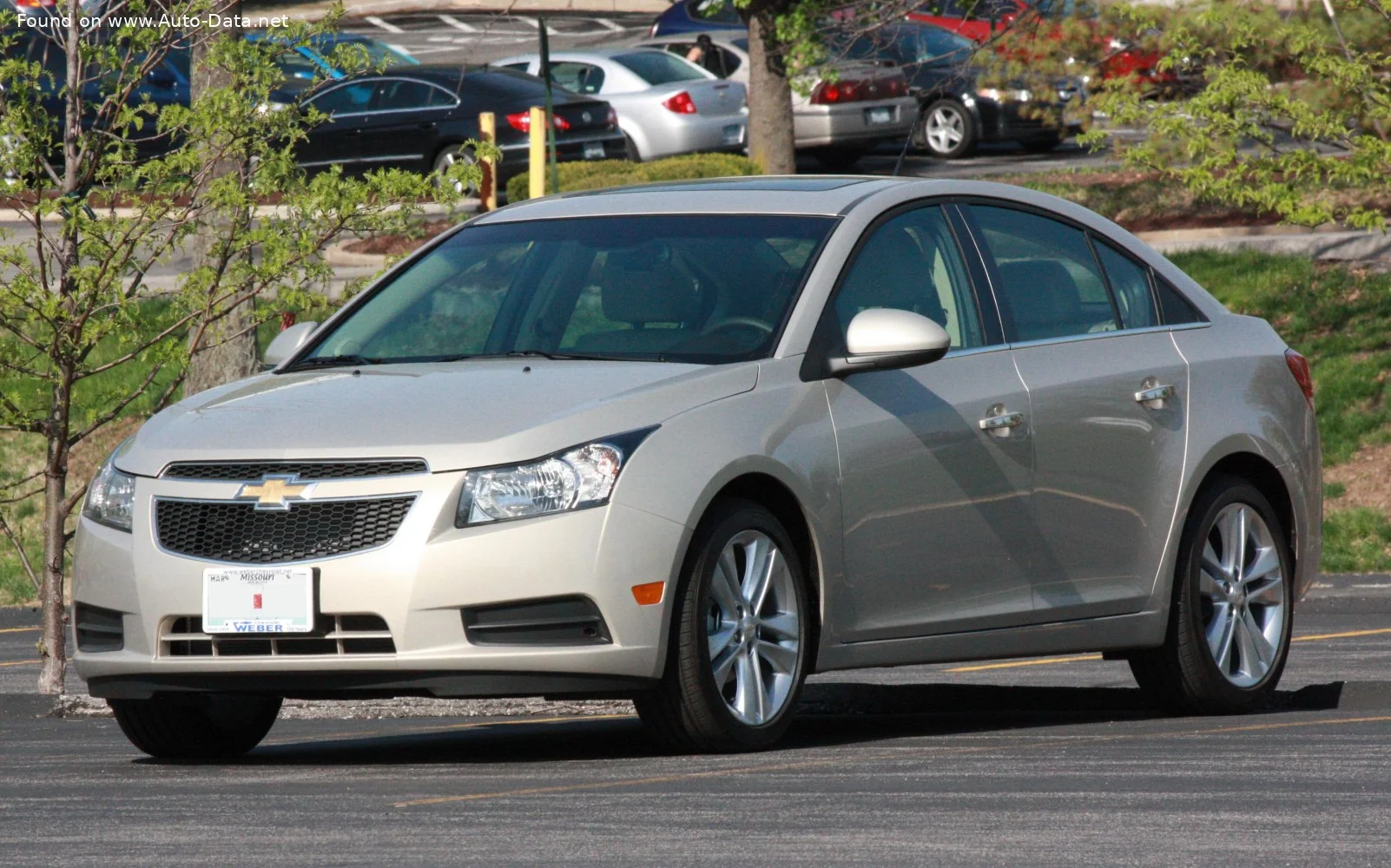 Chevrolet Cruze 1.6 (113 Hp)2009 - 2010 thumbnail 2
