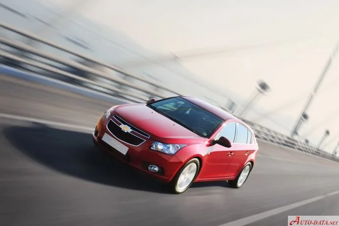 Chevrolet Cruze 1.6 16V (124 Hp)2011 - 2012 thumbnail 3
