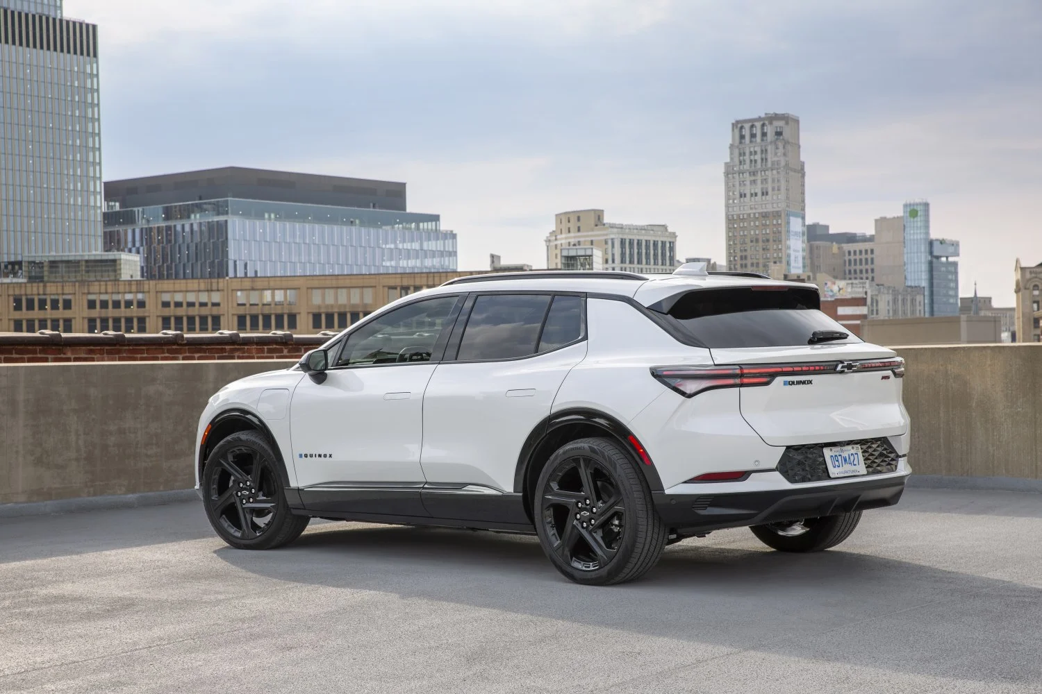Chevrolet Equinox EV 89 kWh (213 Hp)2024 - thumbnail 2