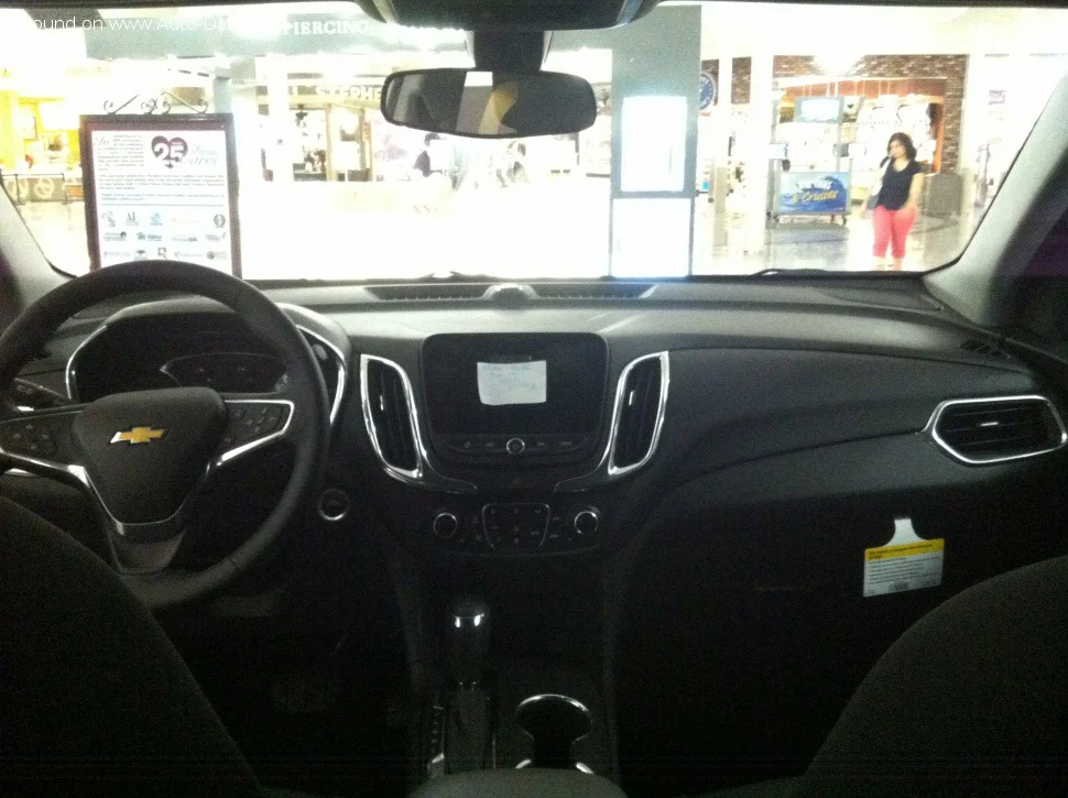Chevrolet Equinox 1.5i (173 Hp) Automatic2017 - 2021 thumbnail 11