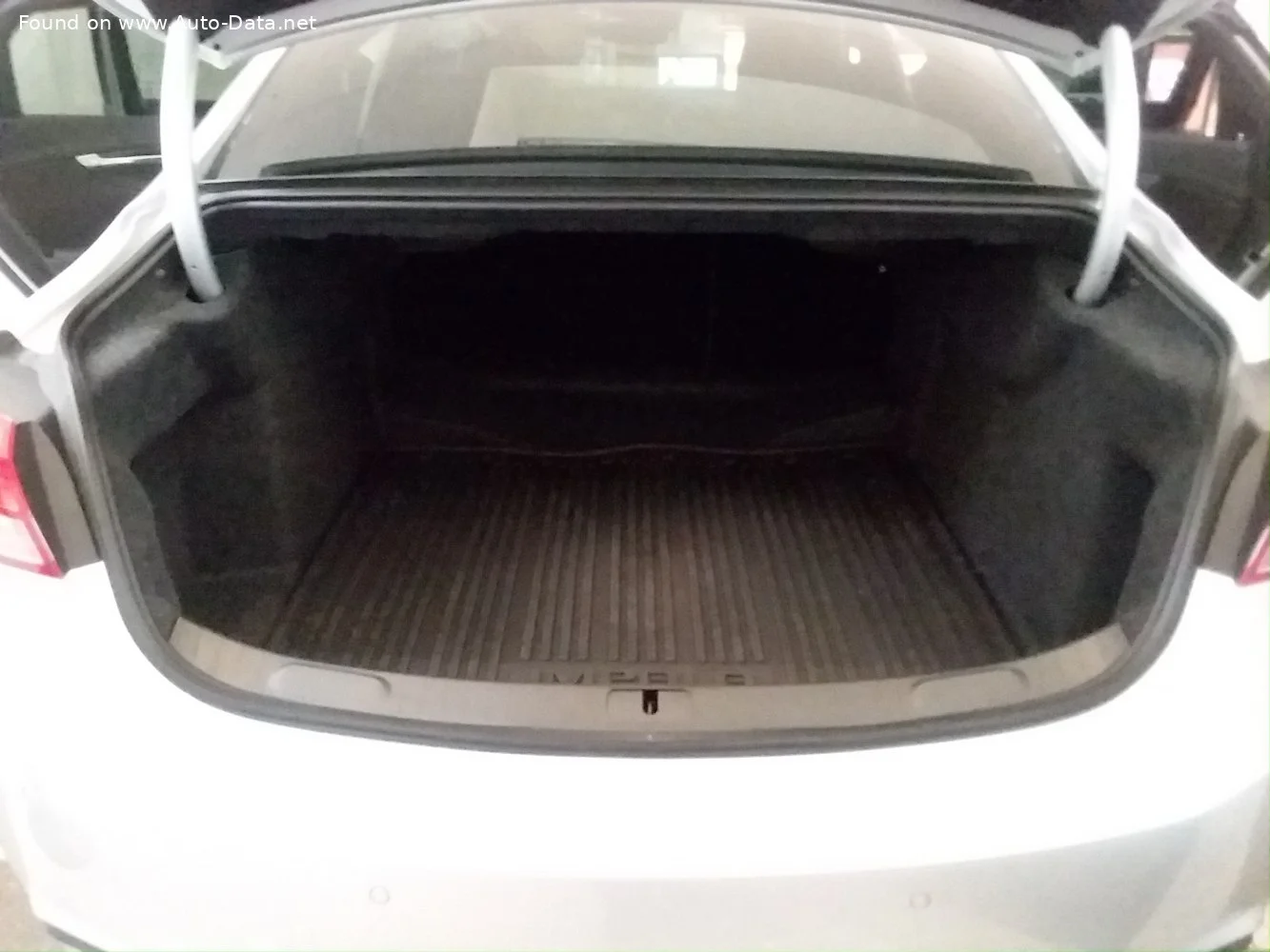 Chevrolet Impala 2.4 Ecotec (182 Hp) eAssist Automatic2013 - 2015 thumbnail 13
