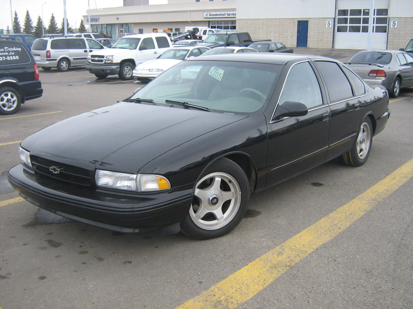 Chevrolet Impala 5.7i (264 Hp)1994 - 1996 thumbnail 3