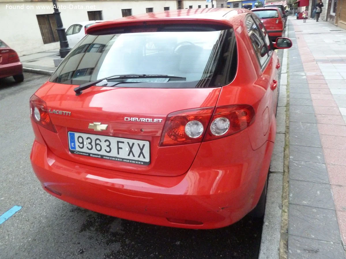 Chevrolet Lacetti 1.4 i 16V (95 Hp)2004 - 2011 thumbnail 8