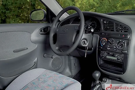 Chevrolet Lanos 1.5 i (86 Hp)1997 - 2002 thumbnail 2
