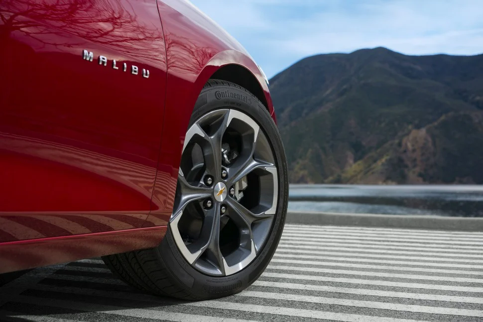 Chevrolet Malibu 1.5 (165 Hp) CVT2019 - thumbnail 4