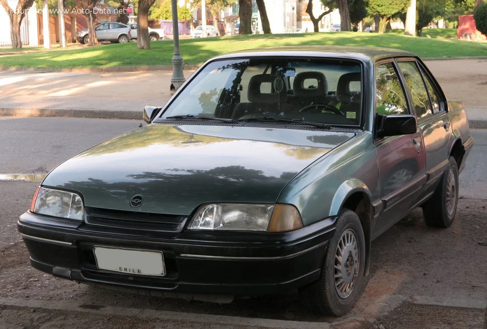 Chevrolet Monza 1.8 i SL (98 Hp)1982 - 1996 - 1