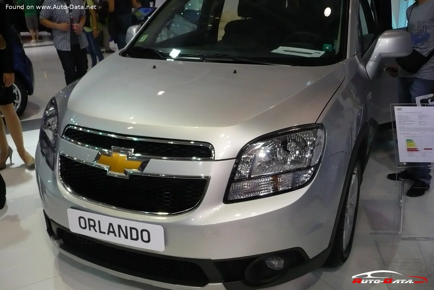 Chevrolet Orlando 1.4 turbo (140 Hp)2011 - 2018 thumbnail 3