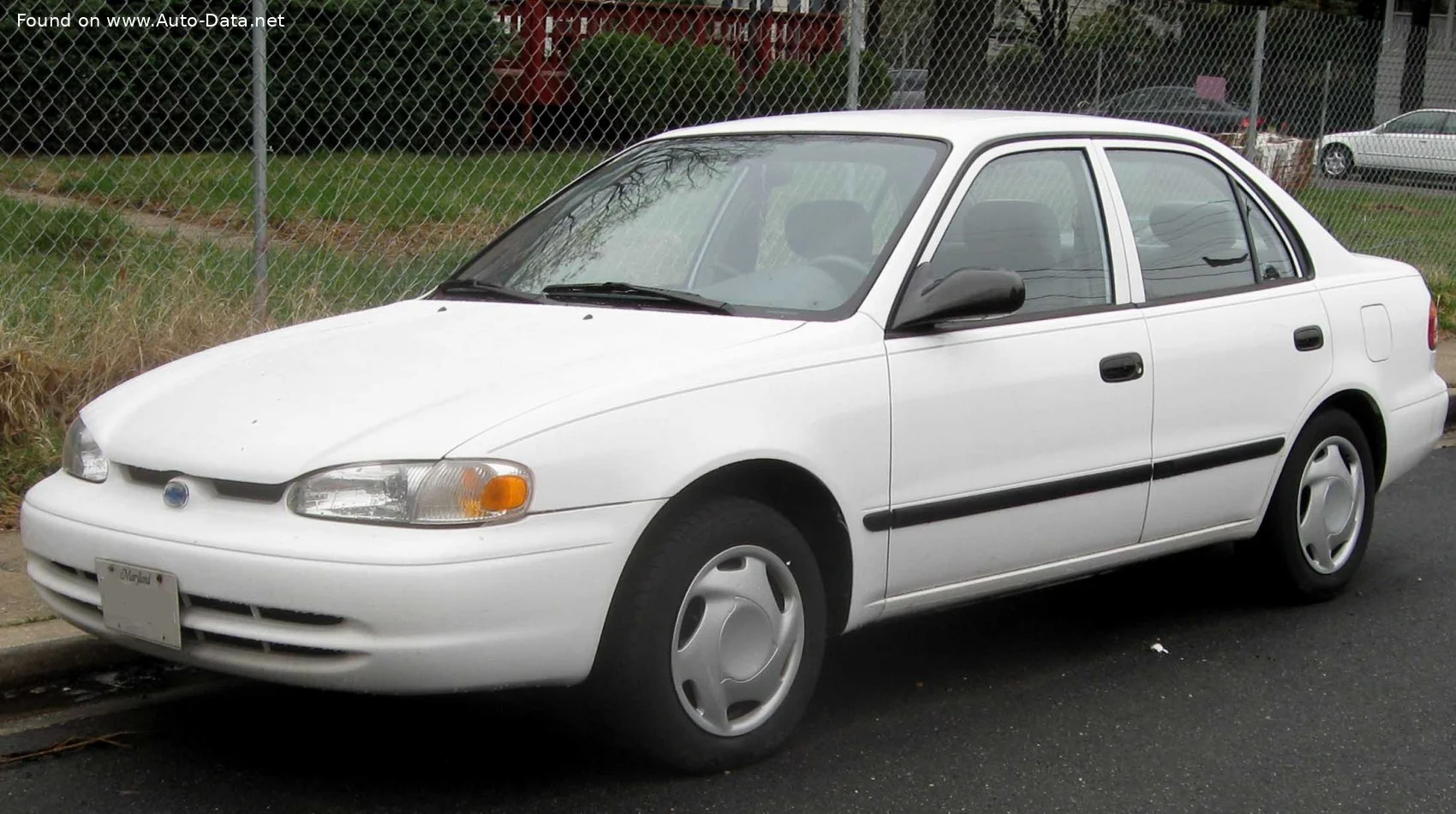 Chevrolet Prizm 1.8 i 16V (122 Hp)1998 - 2001 - 1