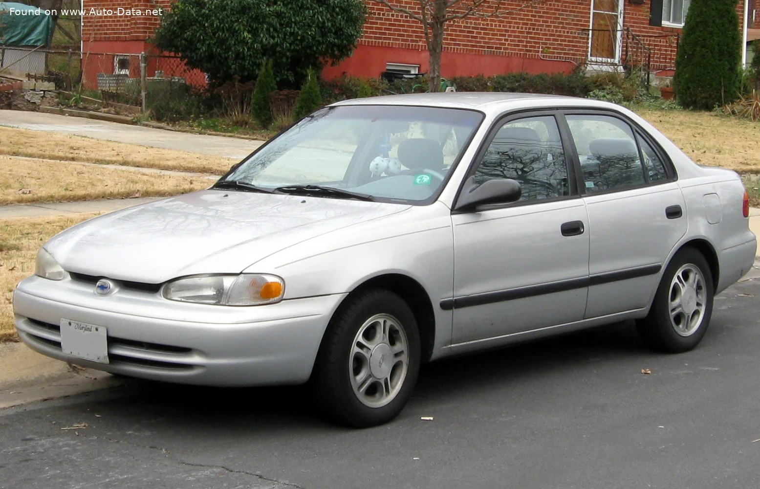 Chevrolet Prizm 1.8 i 16V (122 Hp)1998 - 2001 thumbnail 2