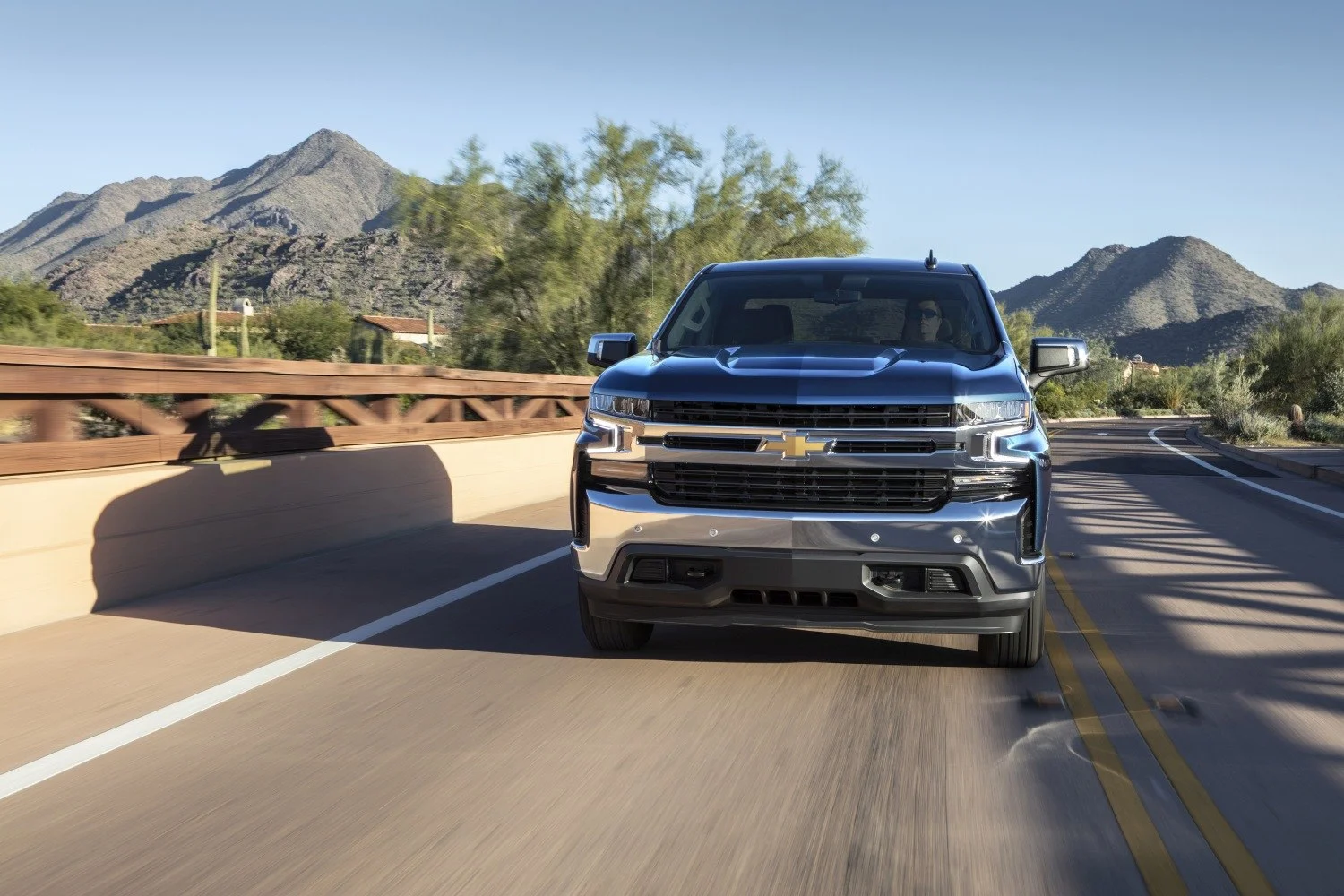 Chevrolet Silverado 1500 2.7 Turbo (310 Hp) 4WD Automatic2018 - 2021 thumbnail 5