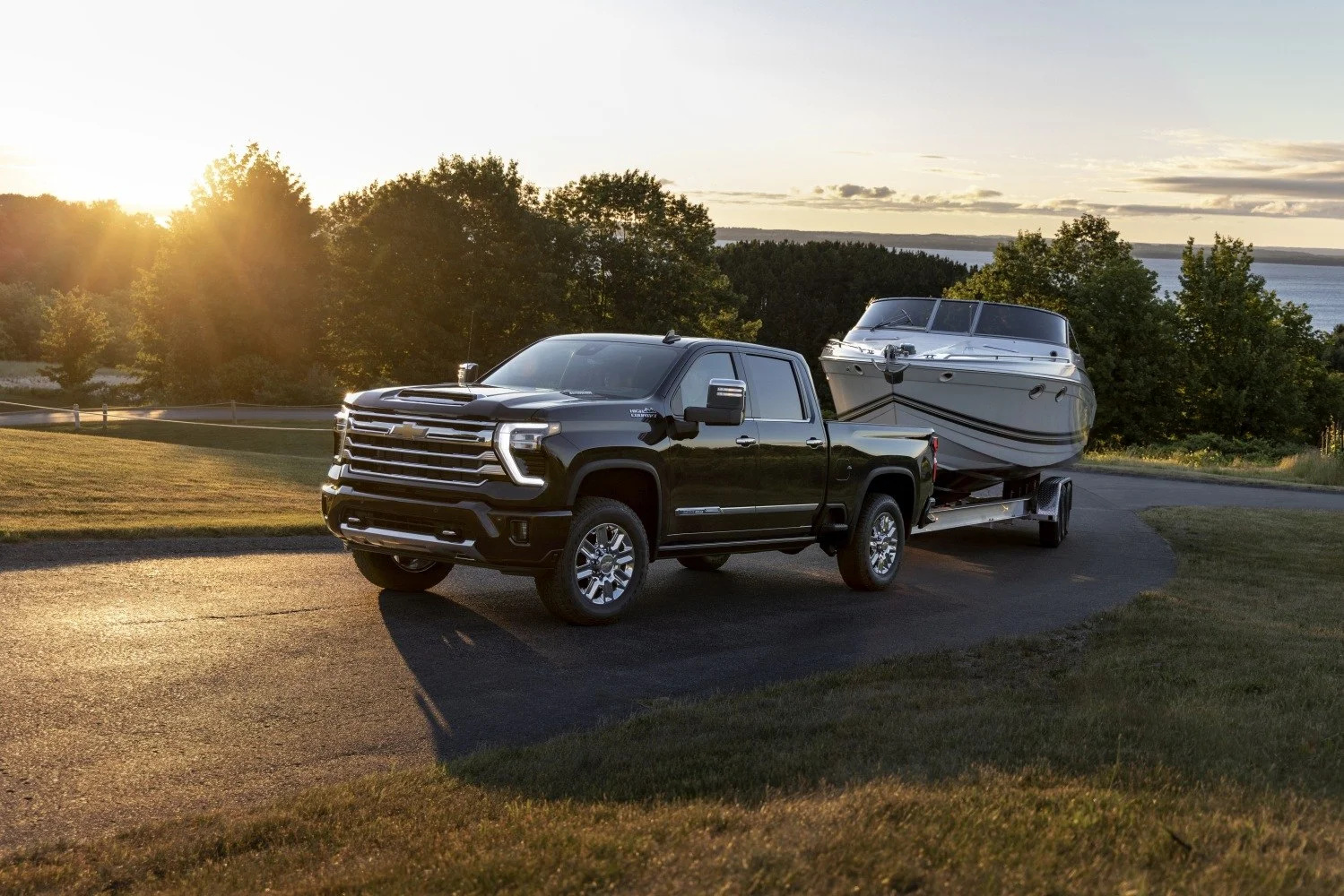 Chevrolet Silverado 2500 HD 6.6 Duramax TD V8 (470 Hp) 4WD Automatic2023 - - 1