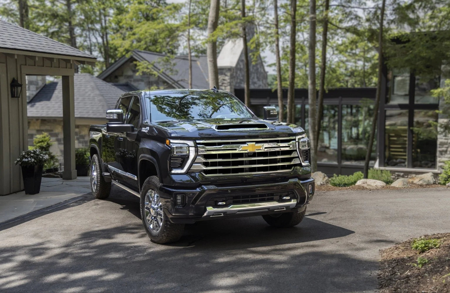 Chevrolet Silverado 2500 HD 6.6 Duramax TD V8 (470 Hp) 4WD Automatic2023 - thumbnail 2