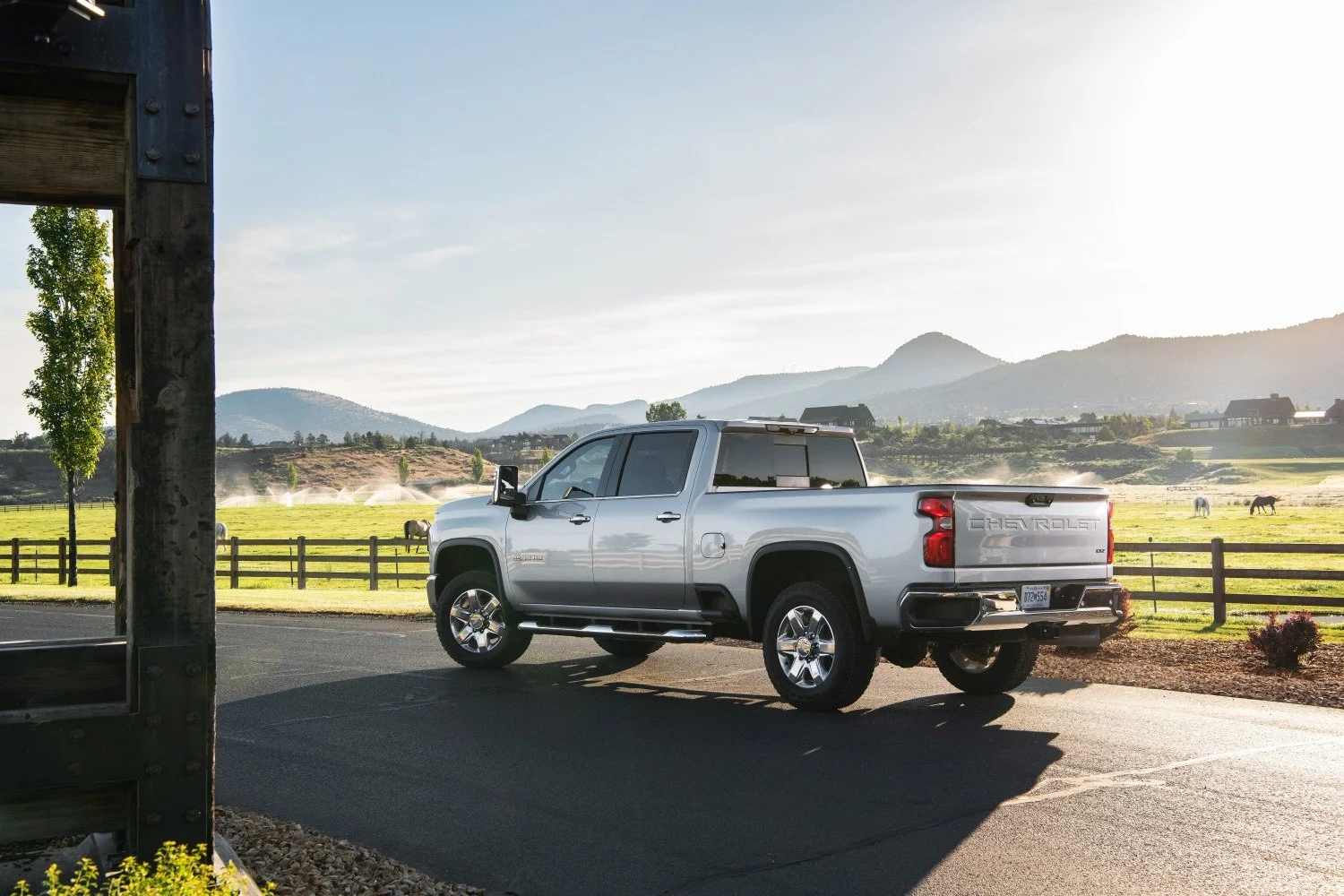 Chevrolet Silverado 2500 HD 6.6 Duramax V8 (445 Hp) 4WD Automatic2020 - 2023 thumbnail 15