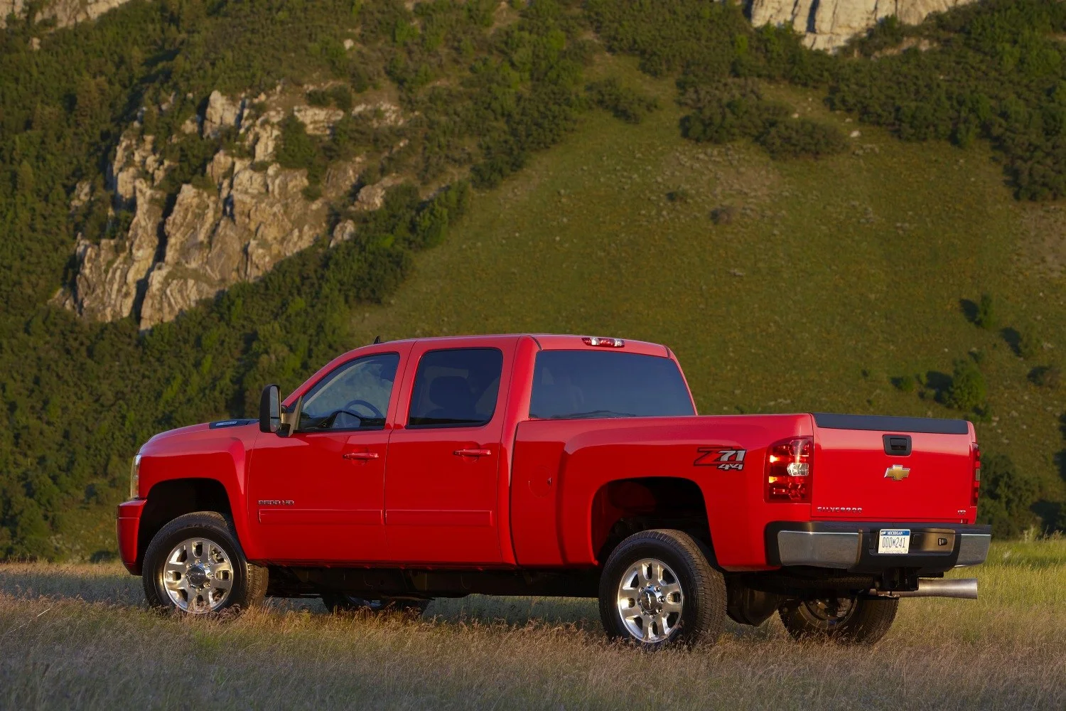 Chevrolet Silverado 2500 HD 6.0 V8 (360 Hp) 4WD Automatic2011 - 2014 thumbnail 3
