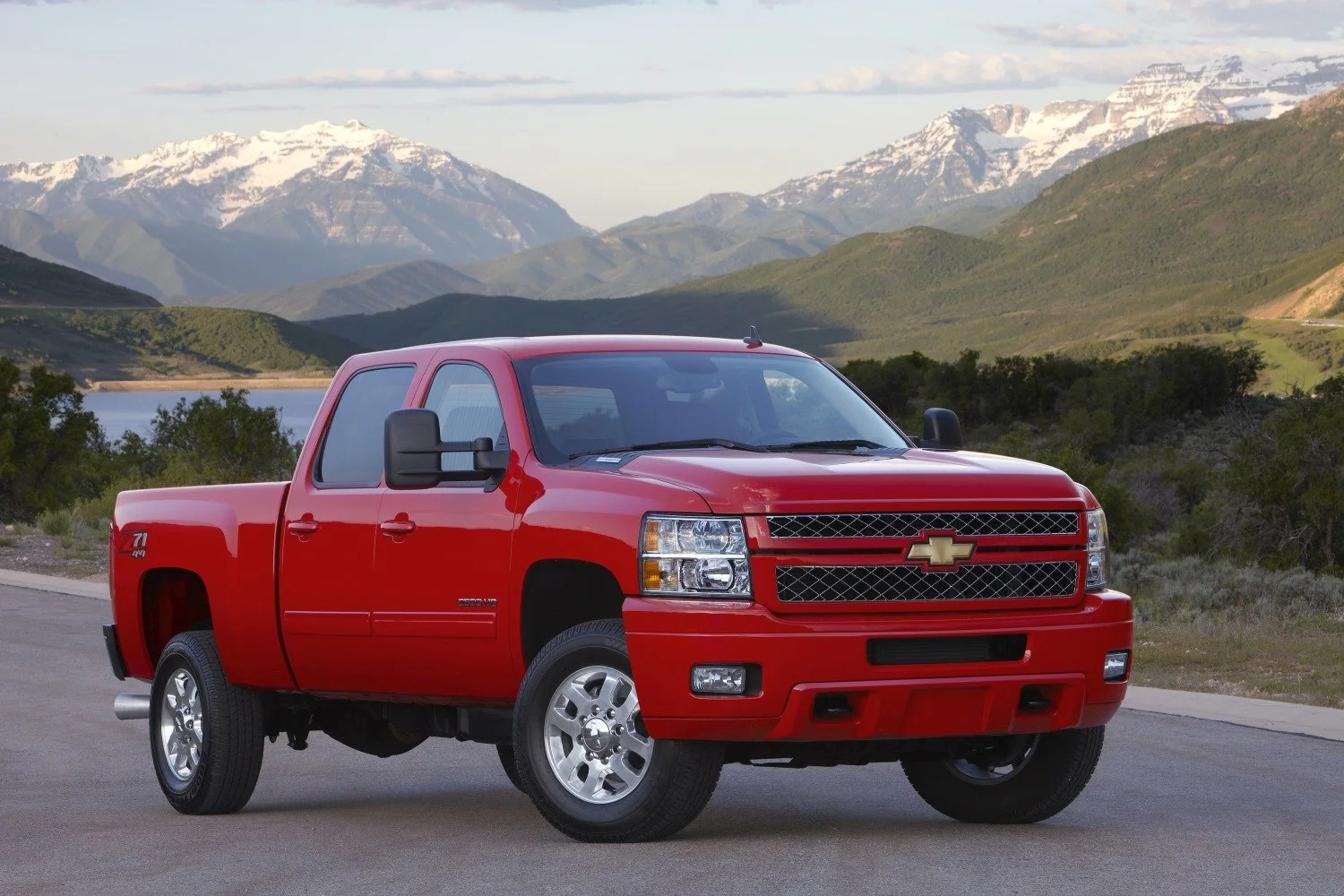 Chevrolet Silverado 2500 HD 6.0 V8 (360 Hp) 4WD Automatic2011 - 2014 thumbnail 5