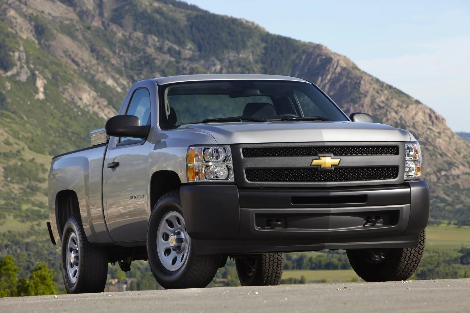 Chevrolet Silverado 2500 HD 6.0 V8 (360 Hp) 4WD Automatic2011 - 2014 - 1
