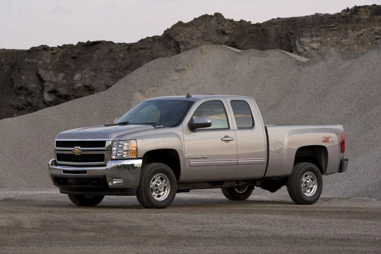 Chevrolet Silverado 2500 HD Chevrolet Silverado 2500 HD II (GMT900) Extended Cab Long Box