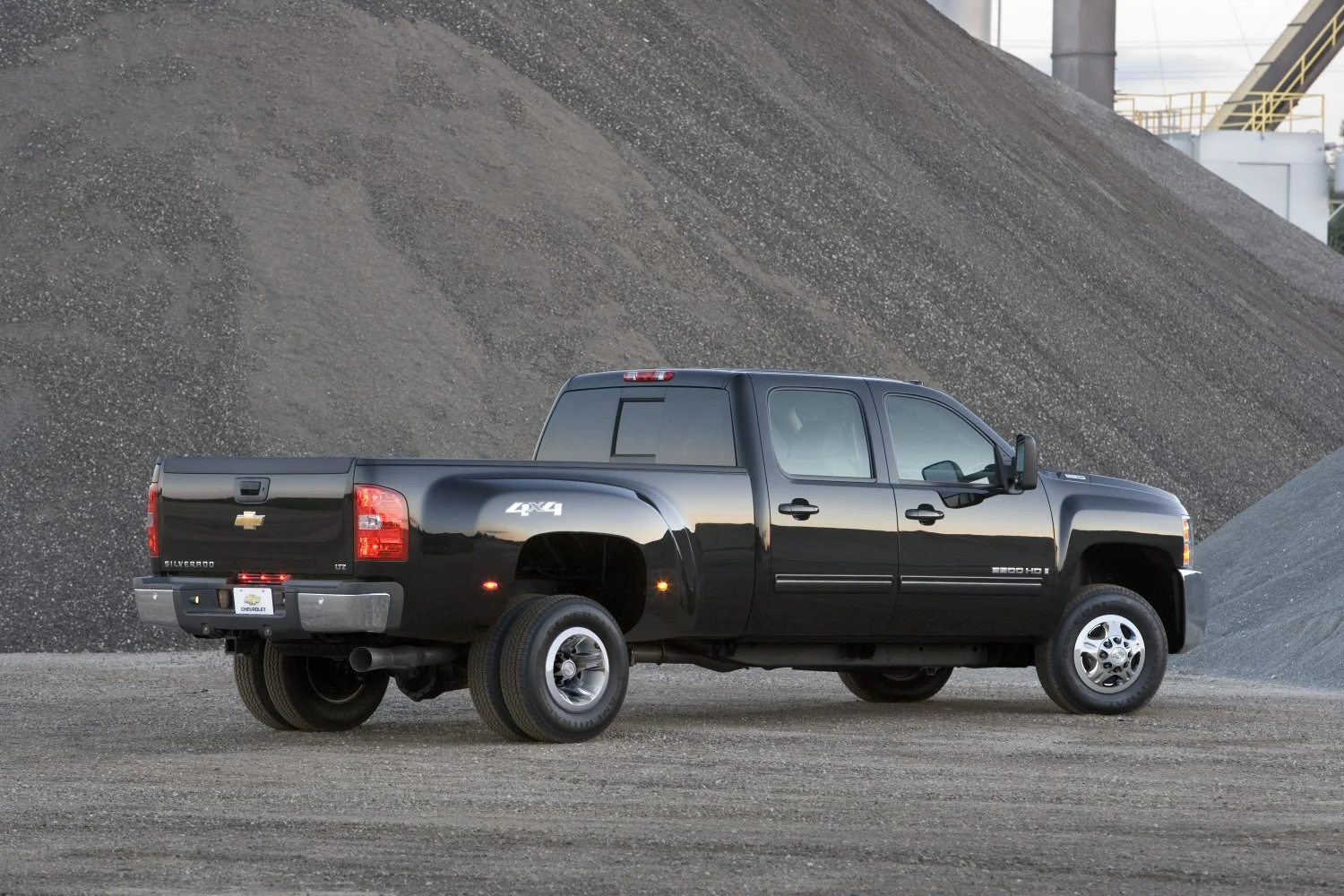 Chevrolet Silverado 3500 HD 6.0 V8 (360 Hp) 4WD DRW Automatic2007 - 2010 thumbnail 2