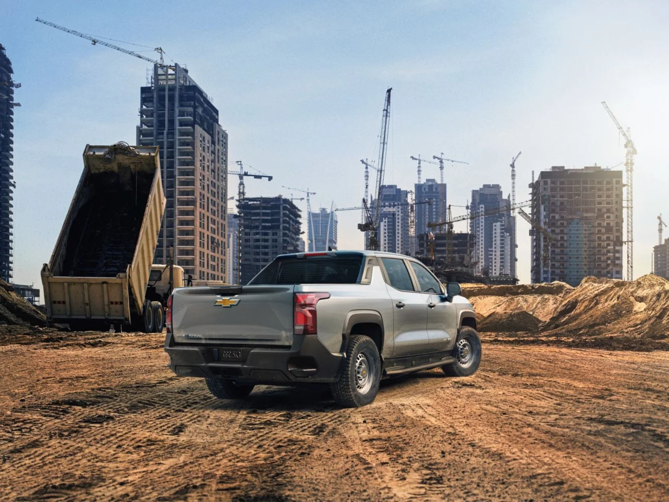 Chevrolet Silverado EV 3WT 167 kWh (510 Hp) Dual Motor e4WD2023 - 2024 thumbnail 5