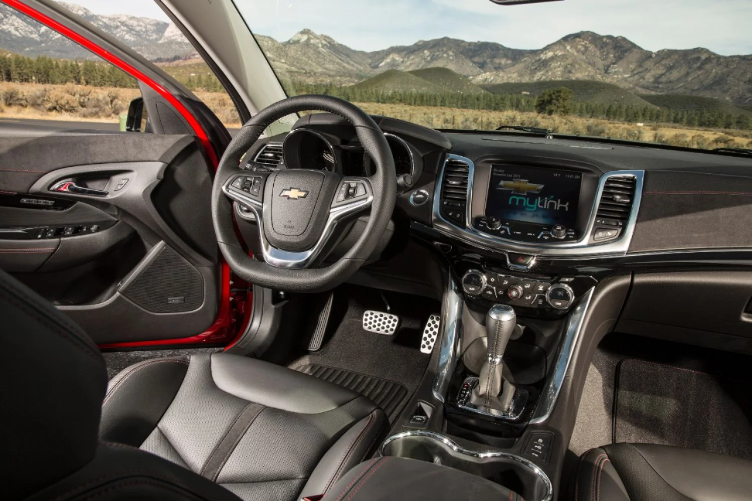 Chevrolet SS 6.2 V8 (415 Hp)2015 - 2016 thumbnail 4