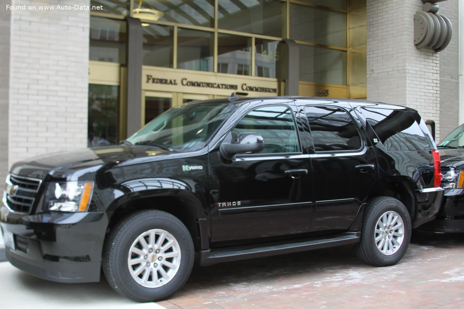 Chevrolet Tahoe 4.8 i V8 (295 Hp) Automatic2007 - 2009 thumbnail 6