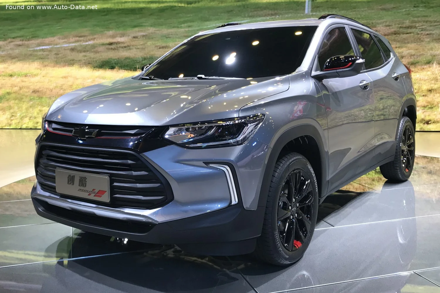 Chevrolet Tracker modeli