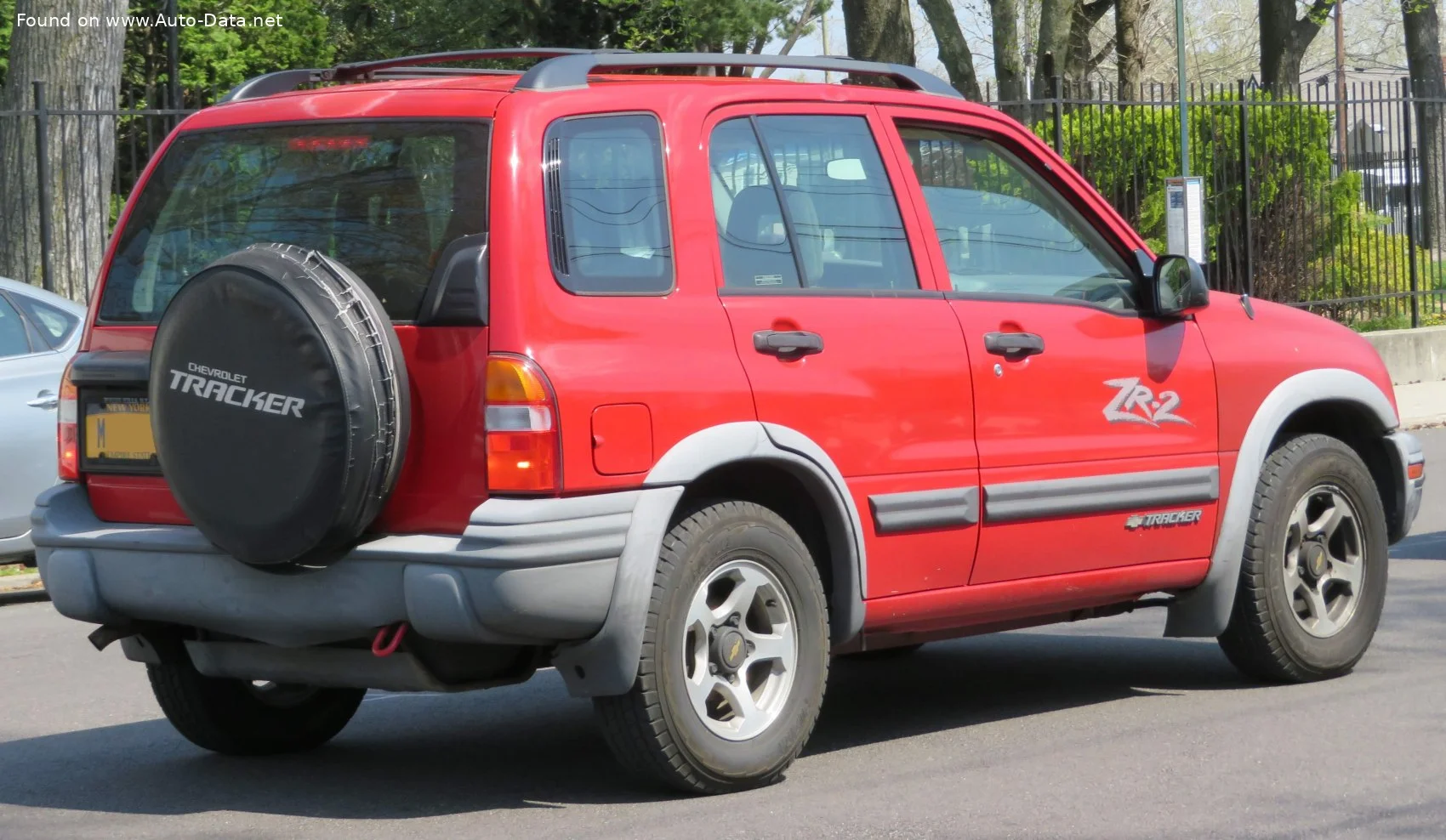 Chevrolet Tracker 1.6 i 16V (97 Hp)1998 - 2002 thumbnail 5