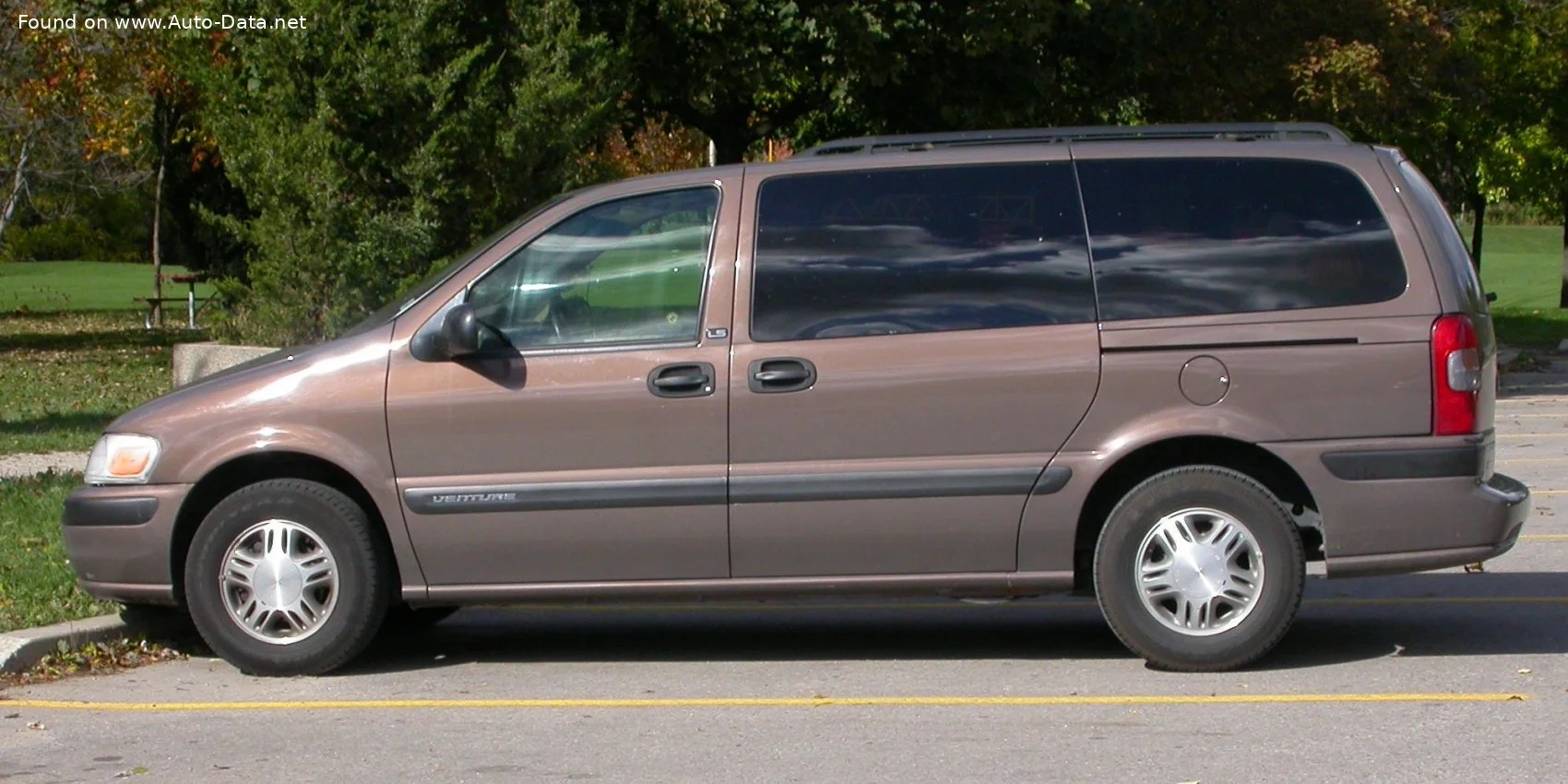 Chevrolet Venture 3.4 i V6 (180 Hp)1996 - 1999 thumbnail 3