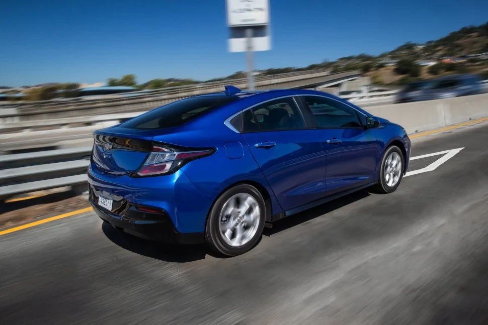 Chevrolet Volt 1.5 (150 Hp) Plug-in Hybrid2016 - 2019 thumbnail 2