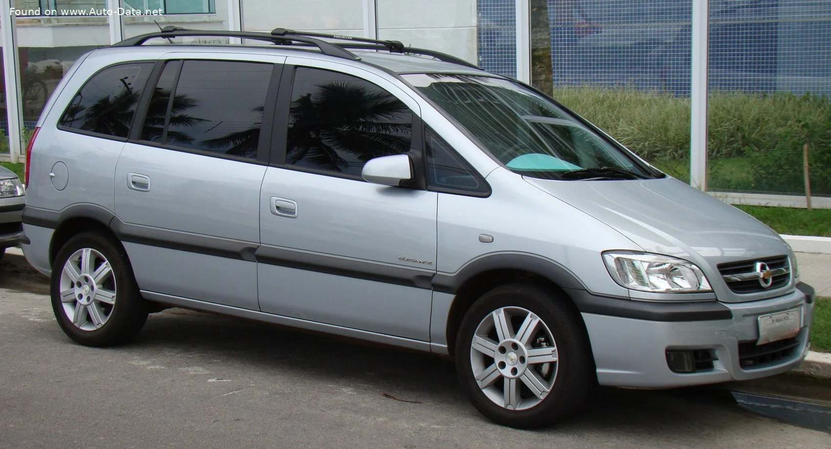 Chevrolet Zafira 2.0 16V (136 Hp)2001 - 2012 - 1