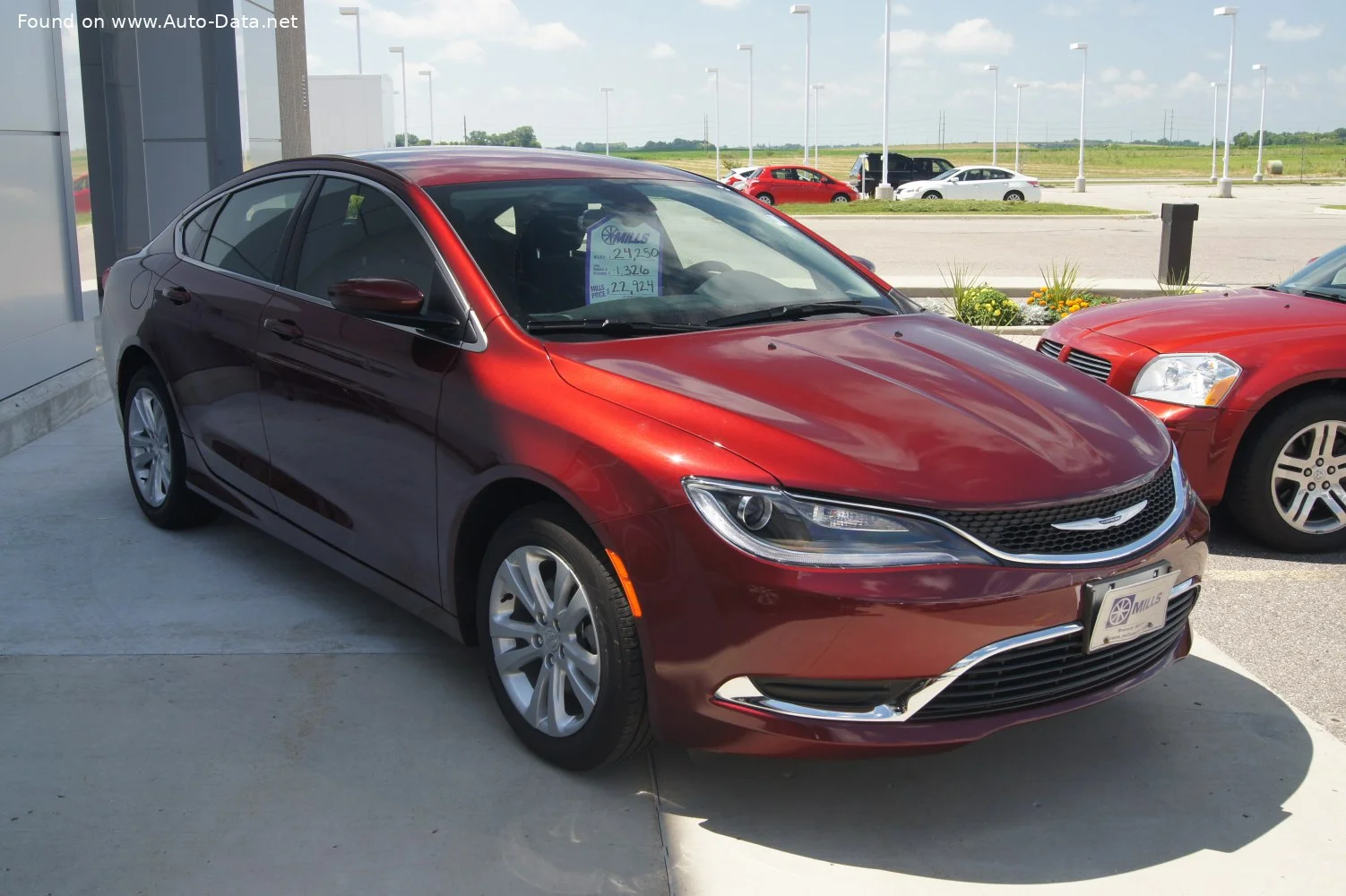 Chrysler 200 2.4 (184 Hp) Automatic Stop-Start2015 - 2017 thumbnail 9
