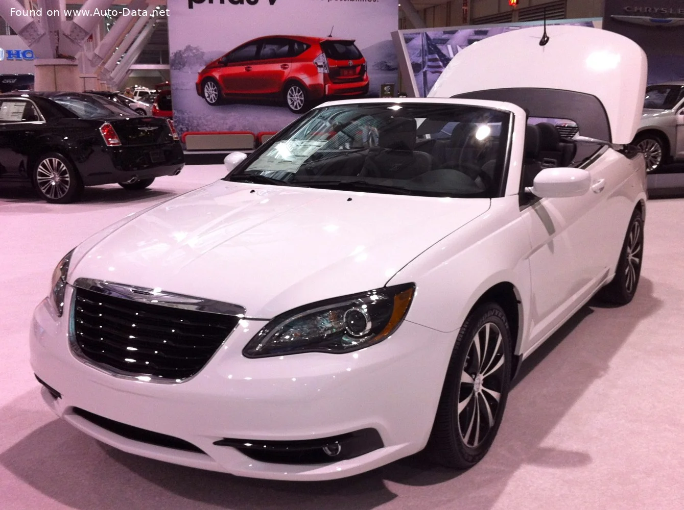 Chrysler 200 2.4 (175 Hp) Automatic2011 - 2014 thumbnail 2