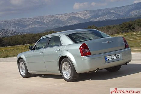 Chrysler 300 2.7 V6 (181 Hp) Automatic2004 - 2010 thumbnail 12