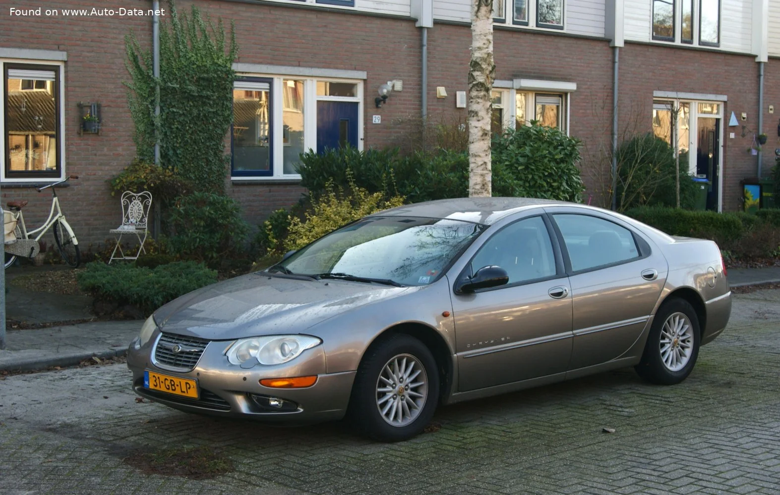 Chrysler 300M 2.7 i V6 24V (203 Hp)1998 - 2004 thumbnail 3