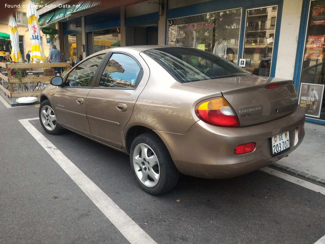 Chrysler Neon 1.6 i 16V (115 Hp)2001 - 2005 thumbnail 2