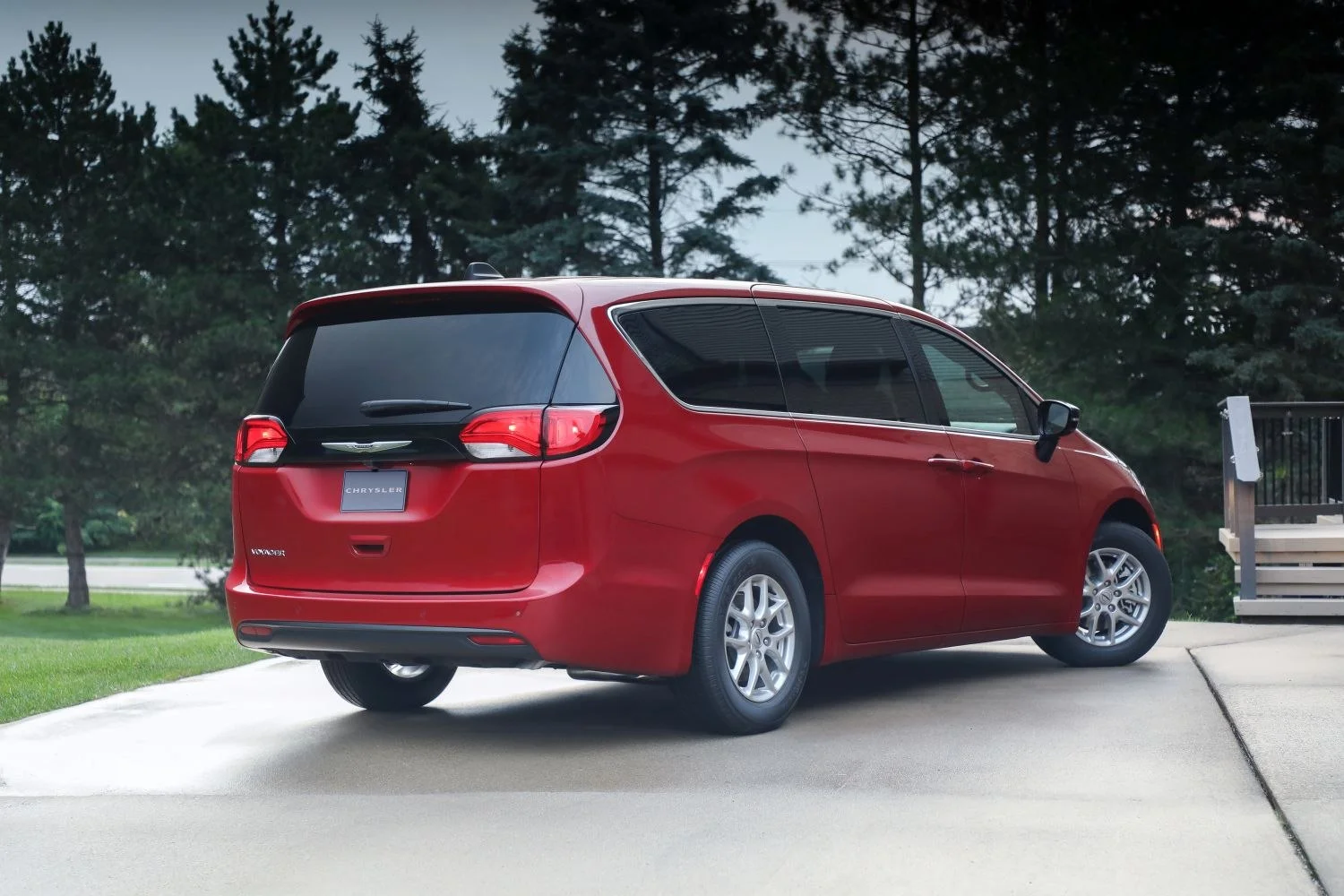 Chrysler Voyager 3.6 Pentastar V6 (291 Hp) TorqueFlite2019 - 2021 thumbnail 13