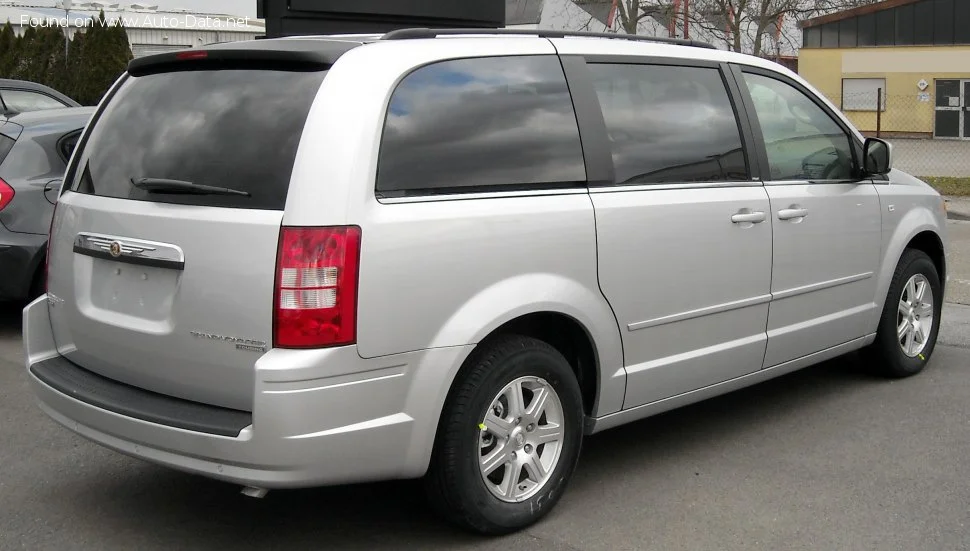 Chrysler Voyager 2.4i R4 16V (147 Hp)2007 - 2015 thumbnail 2