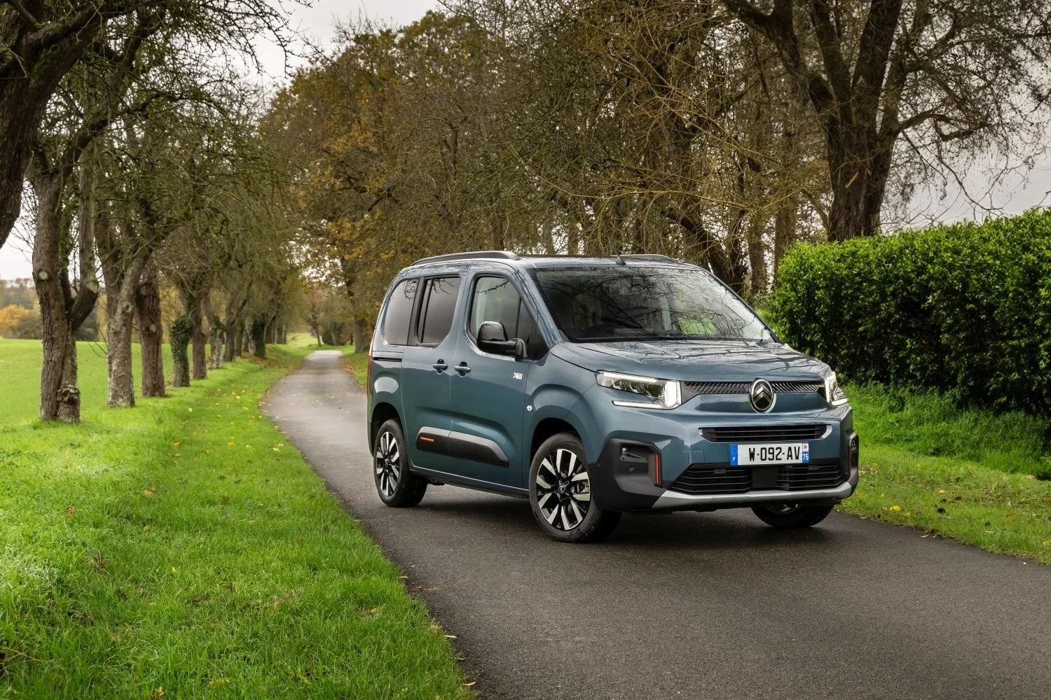 Citroen Berlingo 1.2 PureTech (110 Hp)2024 - - 1