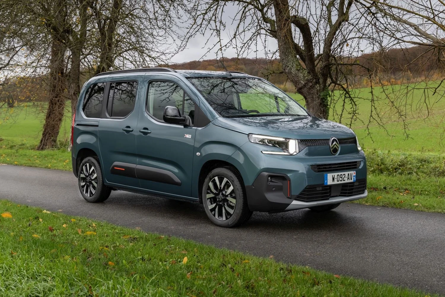 Citroen Berlingo 1.2 PureTech (110 Hp)2024 - thumbnail 11