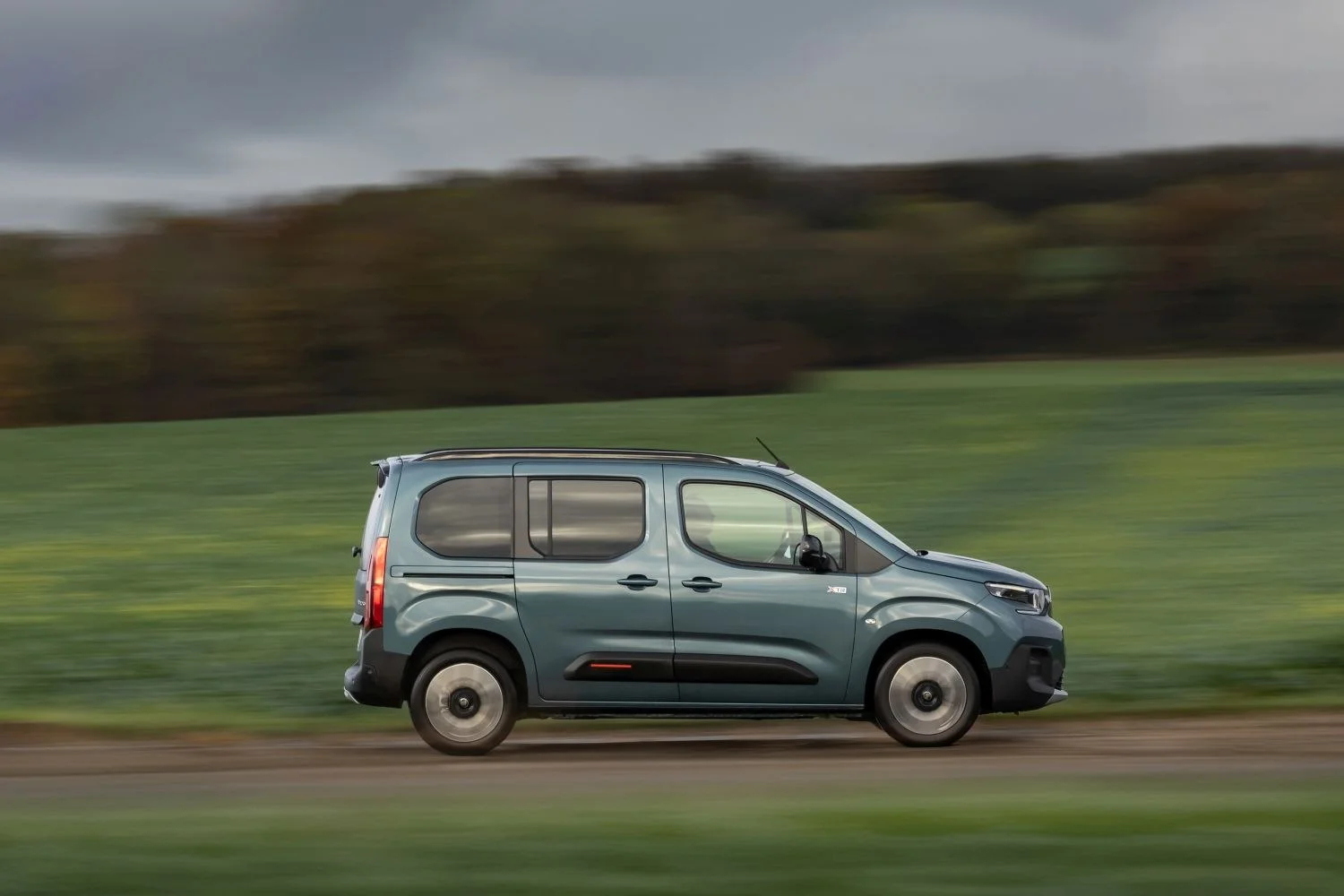 Citroen Berlingo 1.2 PureTech (110 Hp)2024 - thumbnail 8