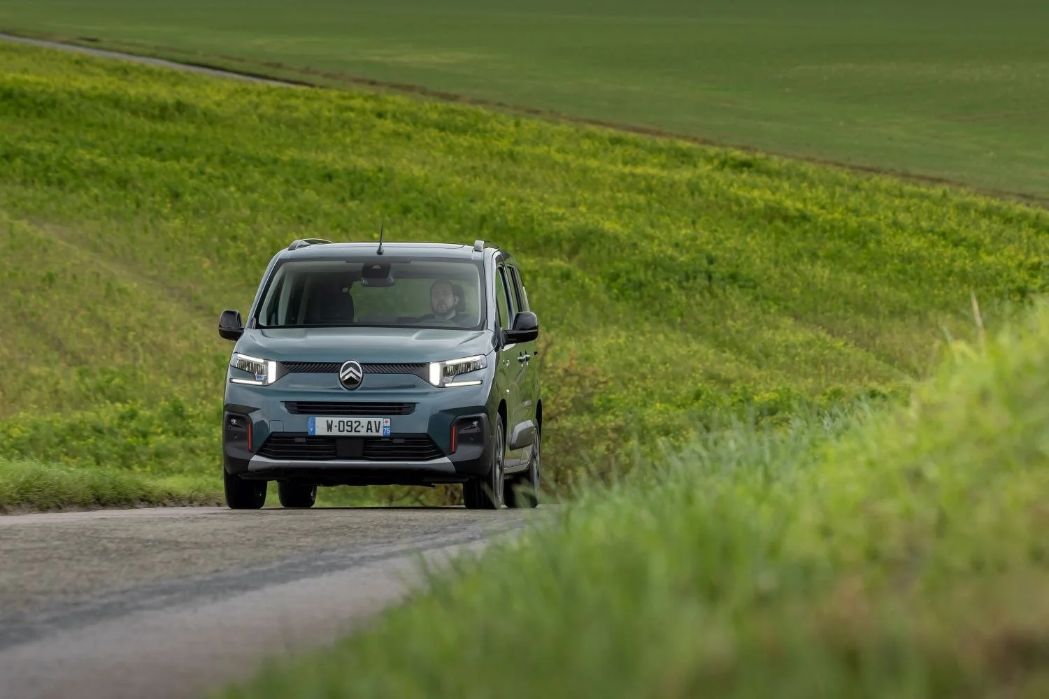 Citroen Berlingo 1.2 PureTech (110 Hp)2024 - thumbnail 9