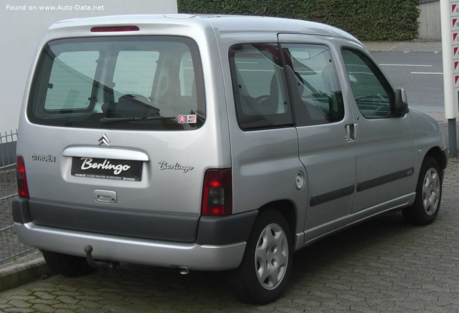 Citroen Berlingo 1.4i (75 Hp)1996 - 2000 thumbnail 2