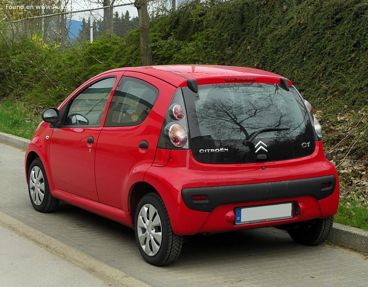 Citroen C1 1.0i (68 Hp)2008 - 2012 thumbnail 2