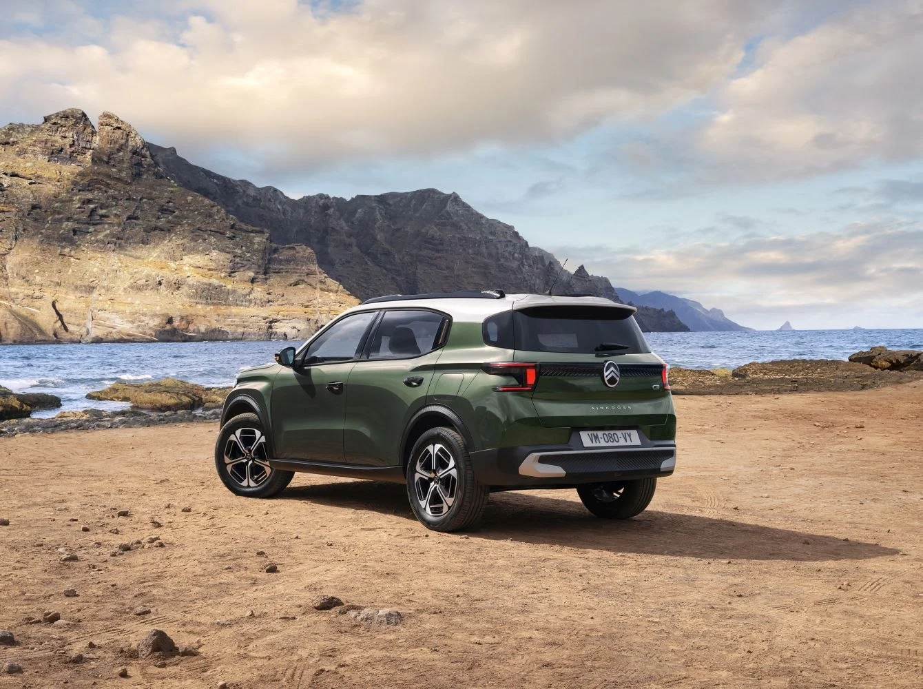 Citroen C3 Aircross 1.2 (136 Hp) Mild Hybrid e-DCS2024 - 2025 thumbnail 2