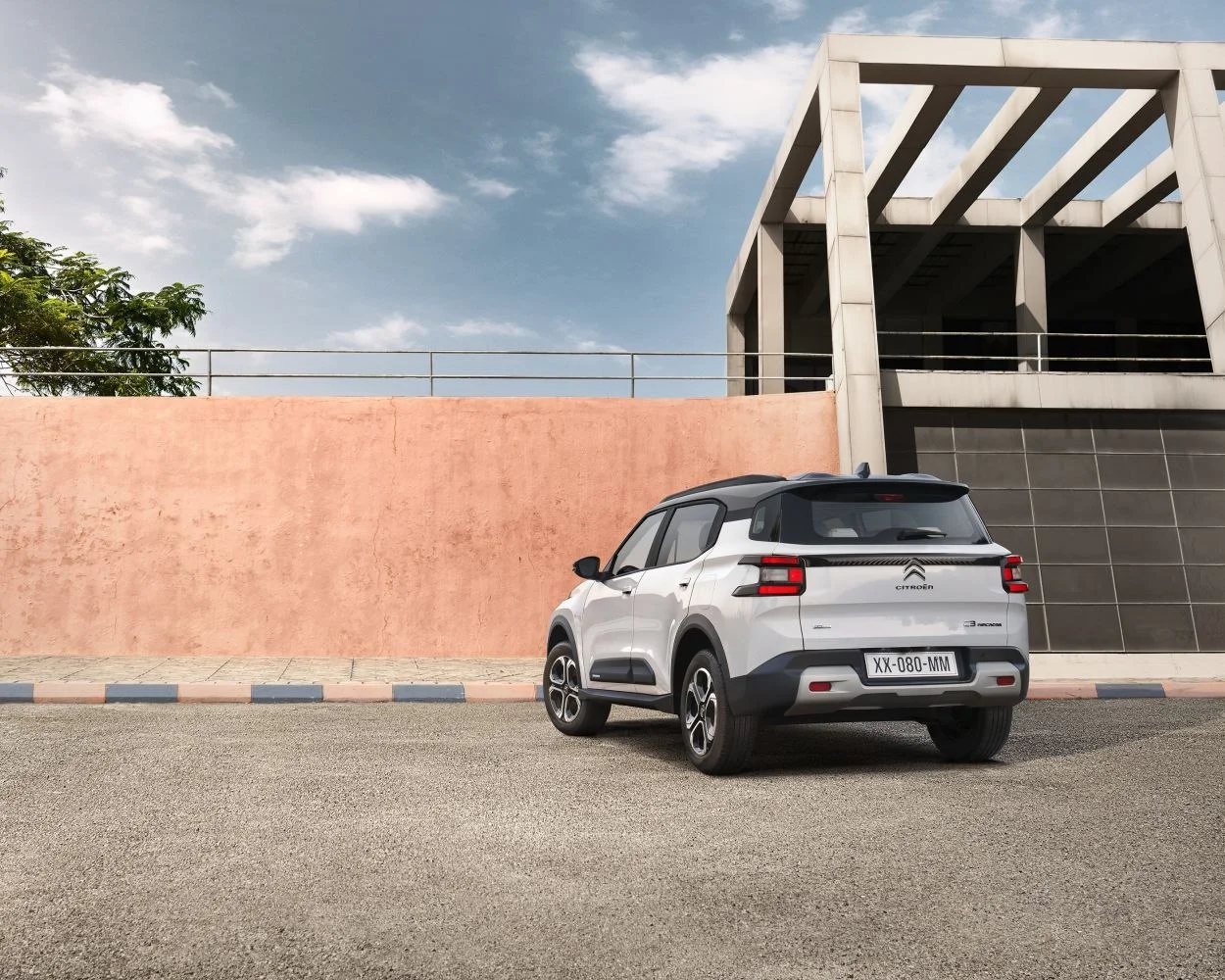 Citroen C3 Aircross 1.2 PureTech (110 Hp)2023 - thumbnail 8