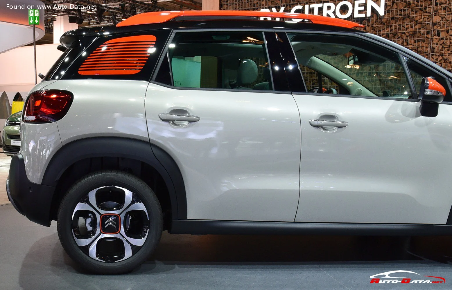 Citroen C3 Aircross 1.2 PureTech (110 Hp)2017 - 2018 thumbnail 10