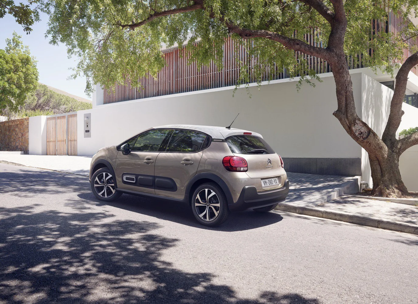 Citroen C3 1.2 PureTech (110 Hp)2020 - 2024 thumbnail 5