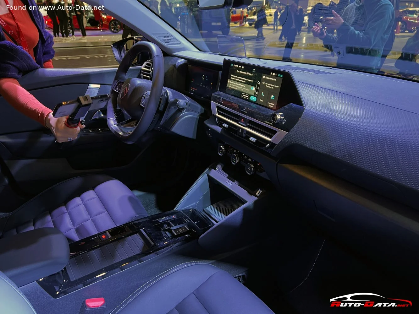 Citroen C4 X 1.2 (136 Hp) Mild Hybrid e-DCS2024 - 2025 thumbnail 9