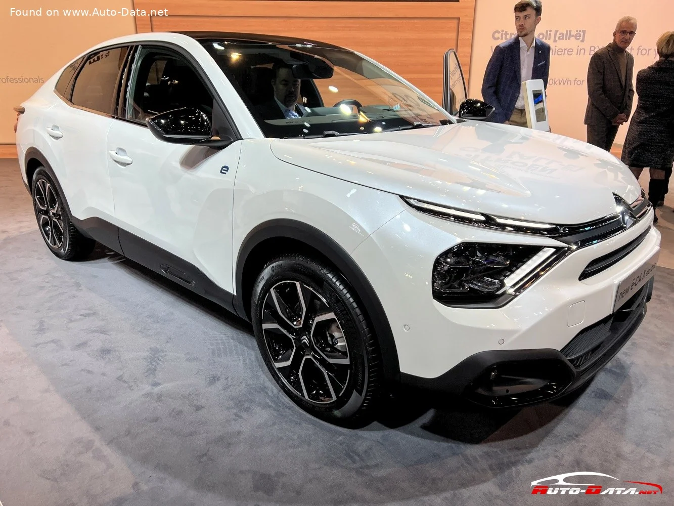 Citroen C4 X 1.2 (136 Hp) Mild Hybrid e-DSC2024 - 2024 thumbnail 6